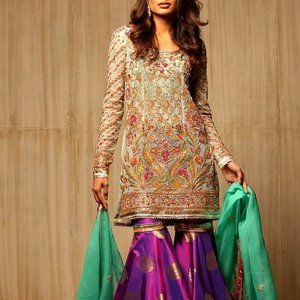 Meet your Posher, Penny